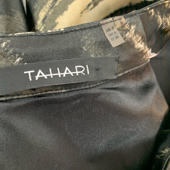 Tahari Black Print Satin Stretch Classy Dress - Picture 7 of 8